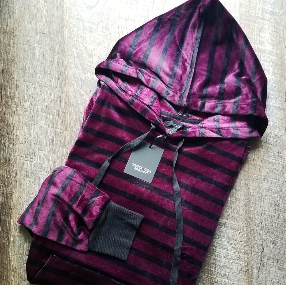 🍒NWT🍒 SIMPLY VERA WANG HOODED SLEEP SHIRT - Picture 4 of 8